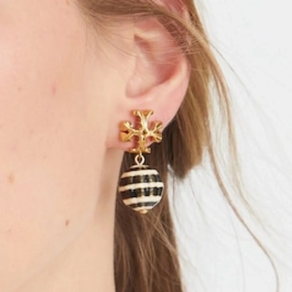 Indulge in the Beauty of Authentic New Fashion Brands Available Now Price Firm